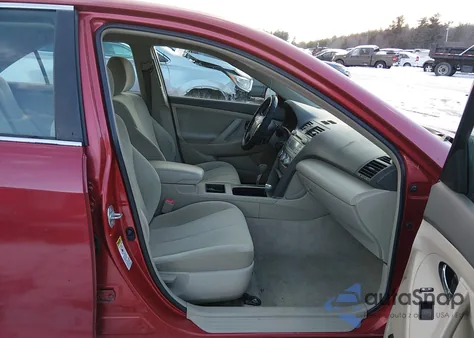 2009 Toyota Camry Le z USA, uszkodzony, nr VIN 4T1BE46K29U393320